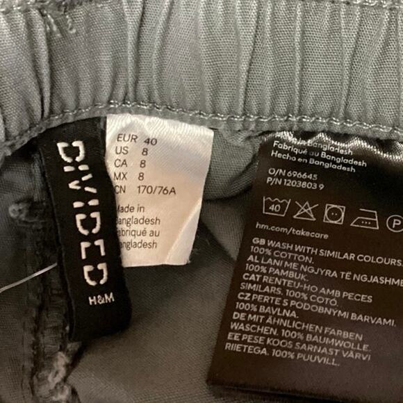 H&M Women's Gray High Waisted Straight Relaxed Cargo Windbreaker Utility Pants 8 - Picture 4 of 4